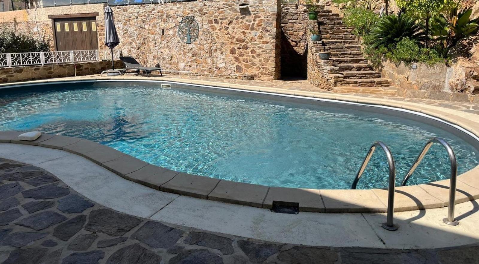 Meuble Tourisme 4*, Les Pieds Dans L'Eau, Villa Las Palmeras 라론드레모레 외부 사진